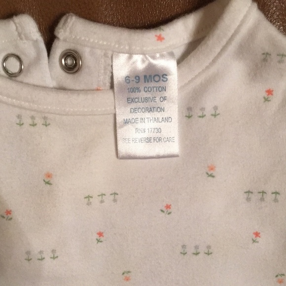 Cherokee baby playwear onesie 100% cotton for a baby girl 6-9 months old - Picture 2 of 4